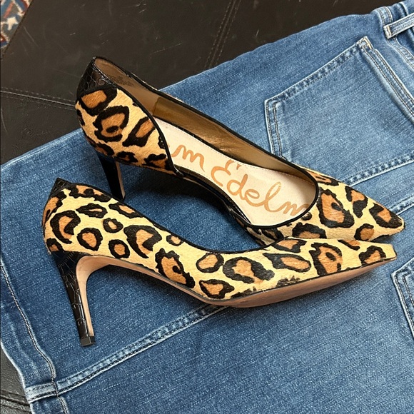 Sam Edelman Leopard Print Flats - Picture 5 of 9